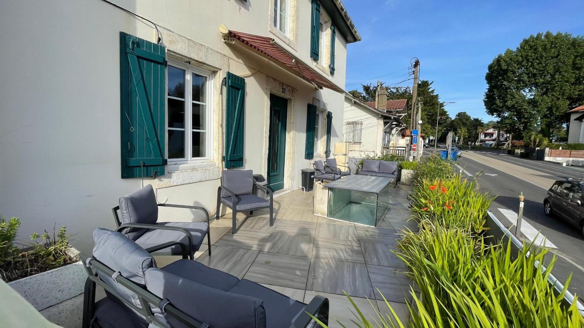 Le Doolies - Holiday Inn Biarritz Exterior foto