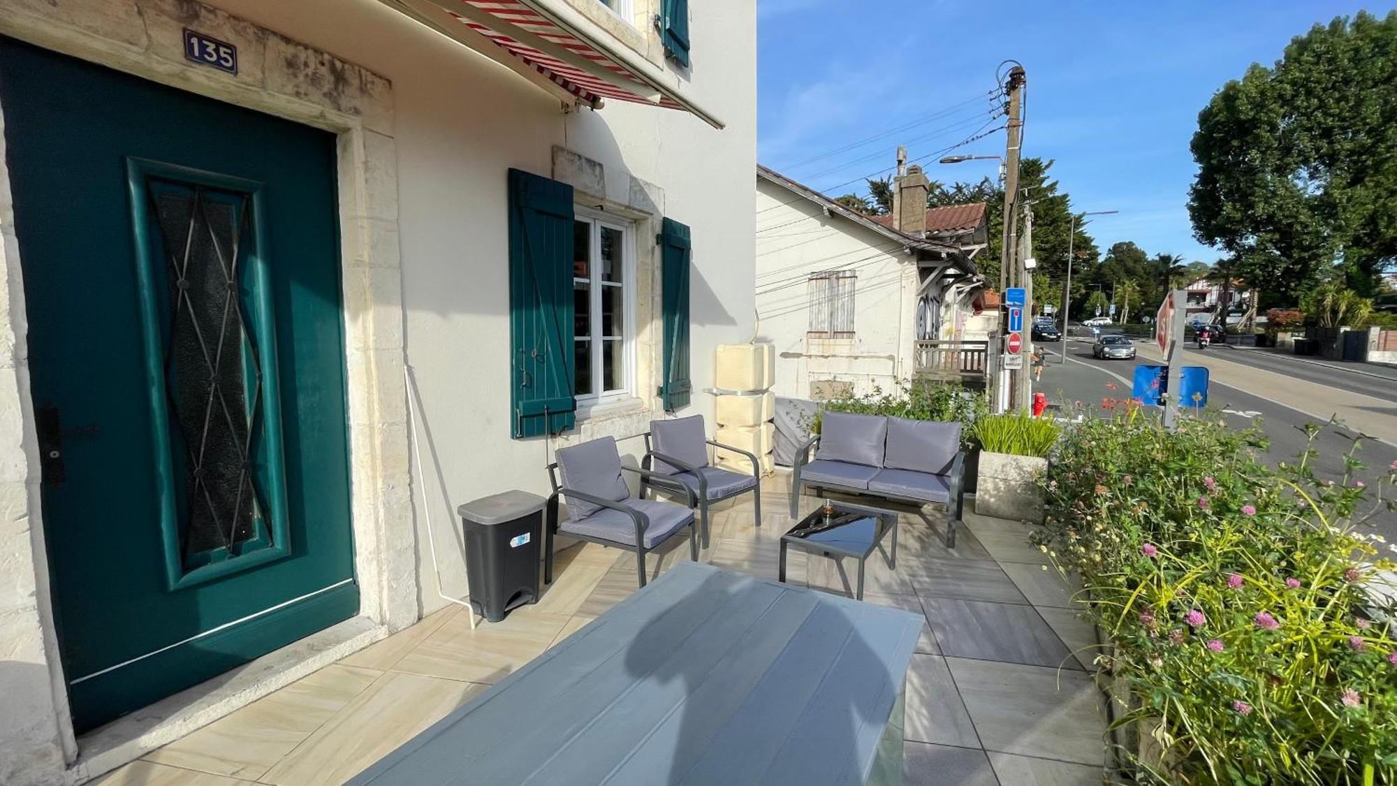 Le Doolies - Holiday Inn Biarritz Exterior foto