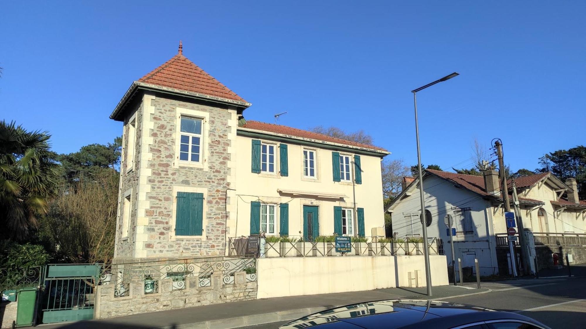 Le Doolies - Holiday Inn Biarritz Exterior foto