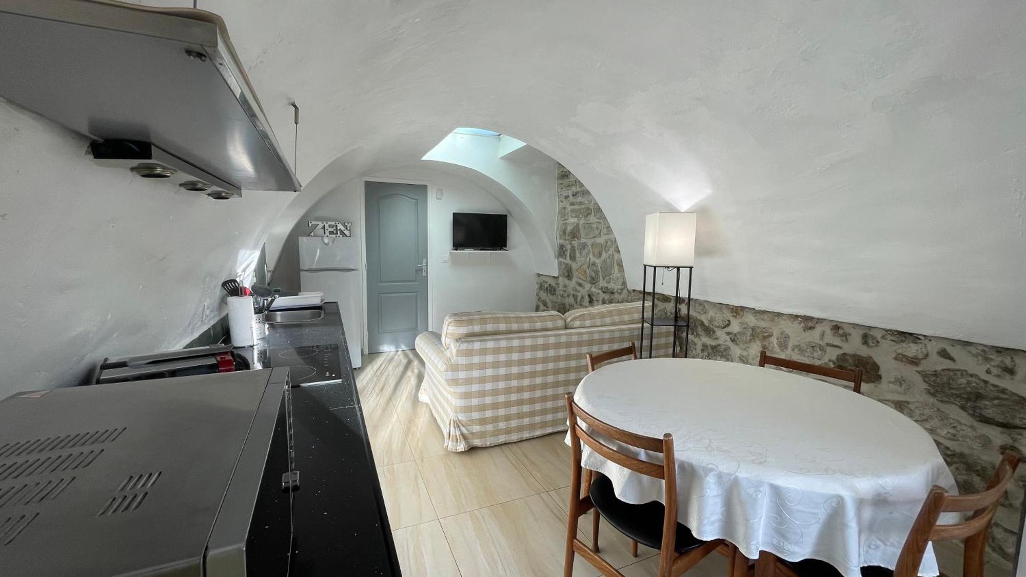 Le Doolies - Holiday Inn Biarritz Exterior foto
